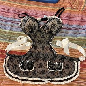 Victoria secret maid outfit. Wired bra 36D.